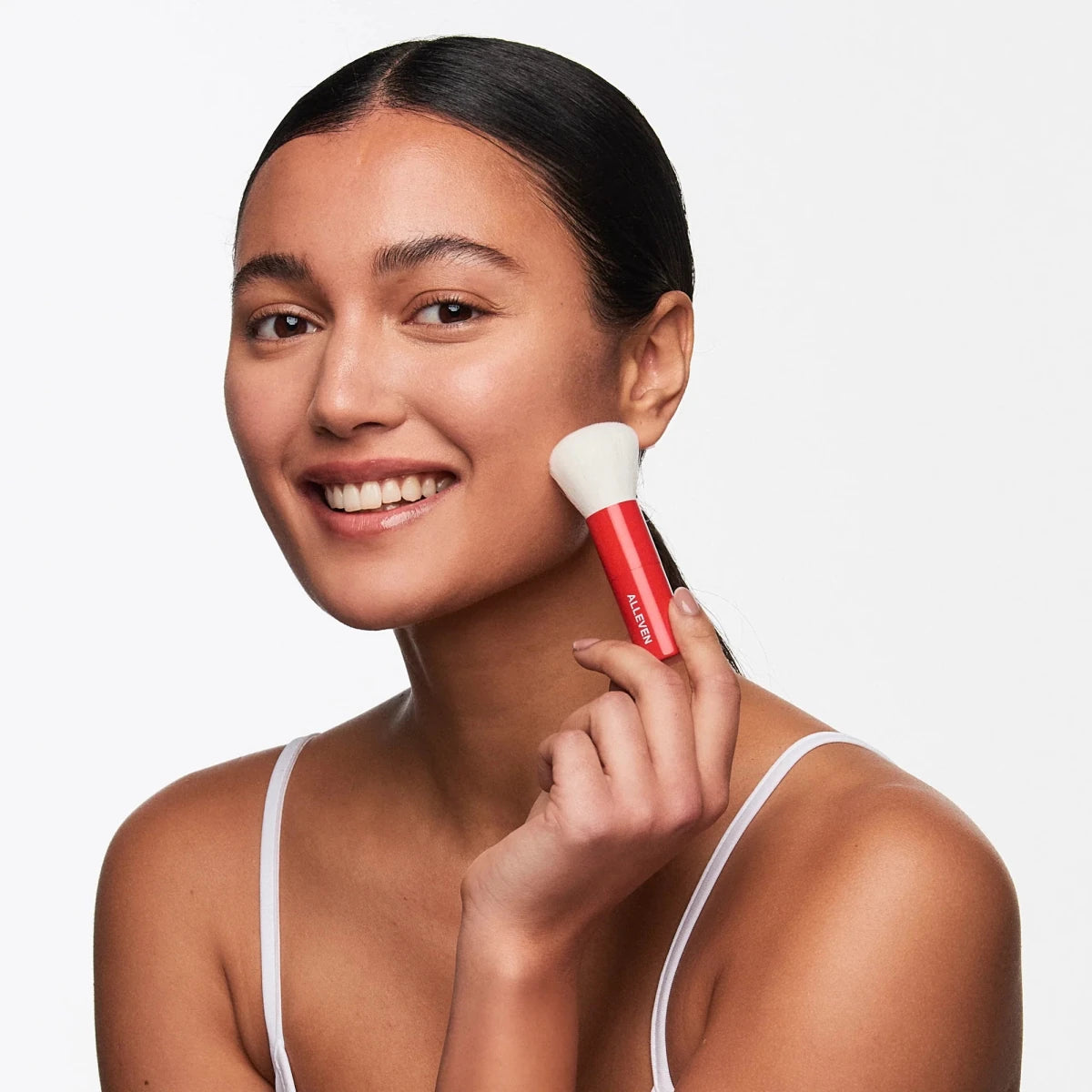ALLEVEN Mini Brush | Compact Travel Face & Body Blending Tool - END Nutrition